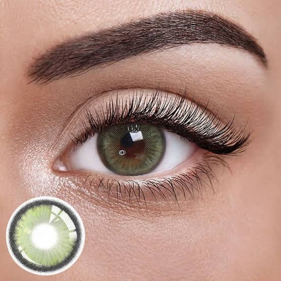 Contact Lenses in Pakistan